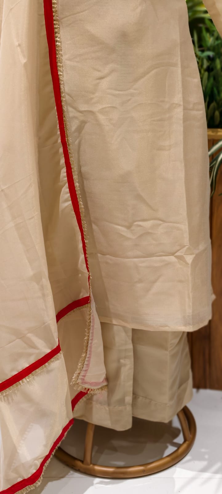 Zardosi Minimal Tasseled Front Yoke Tissue Full Suit Set With Dupatta- 13005