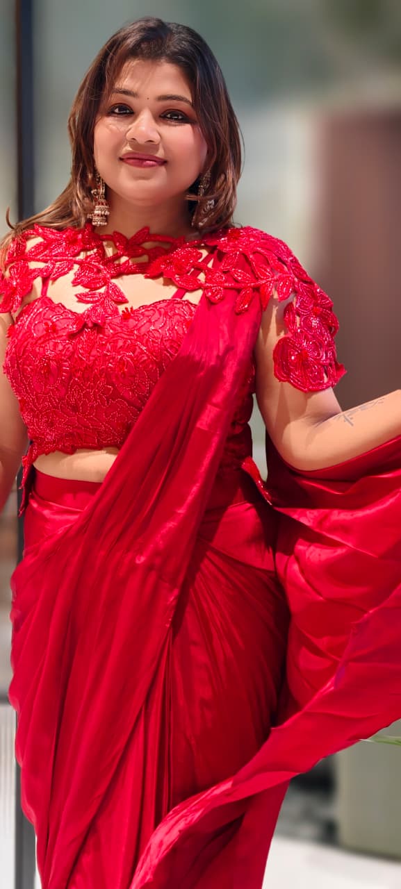 Luxurious Cut-Dana Embellished Leafy Cut-Work Blouse With Drape Saree- 13038