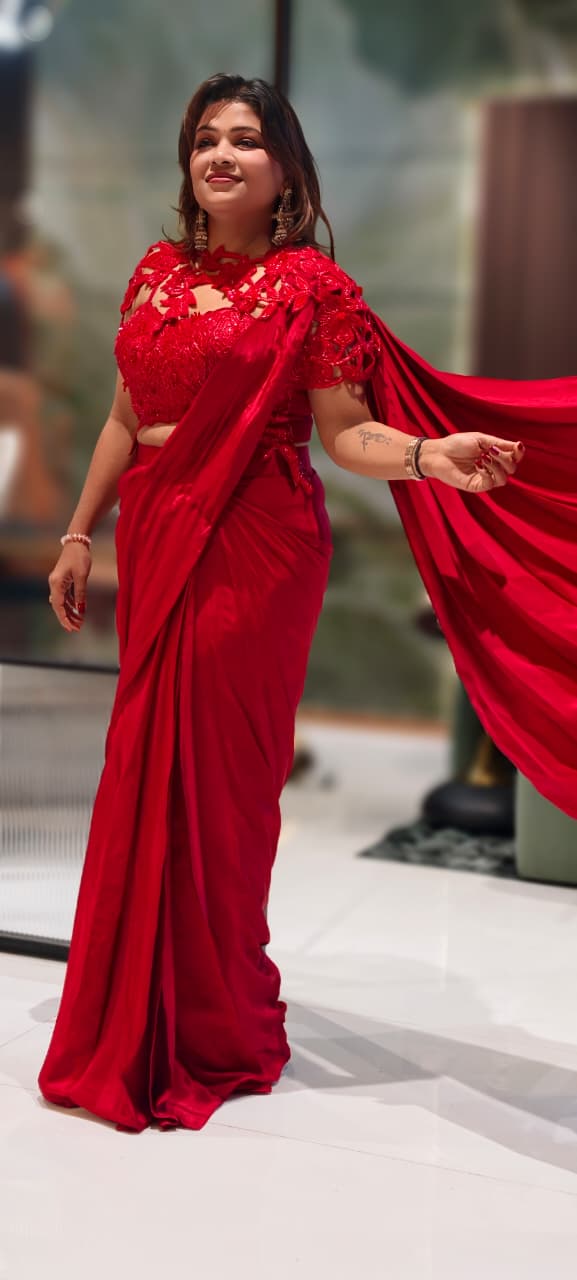 Luxurious Cut-Dana Embellished Leafy Cut-Work Blouse With Drape Saree- 13038