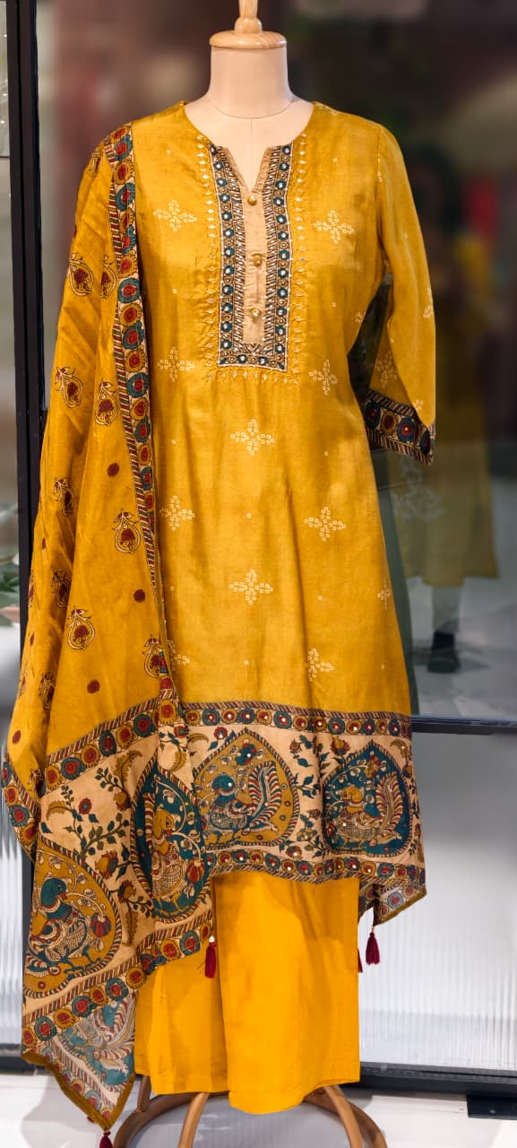 Midnight Bloom Ethnic Printed Full Suit Set With Dupatta In Russian Silk Fabric- 13163