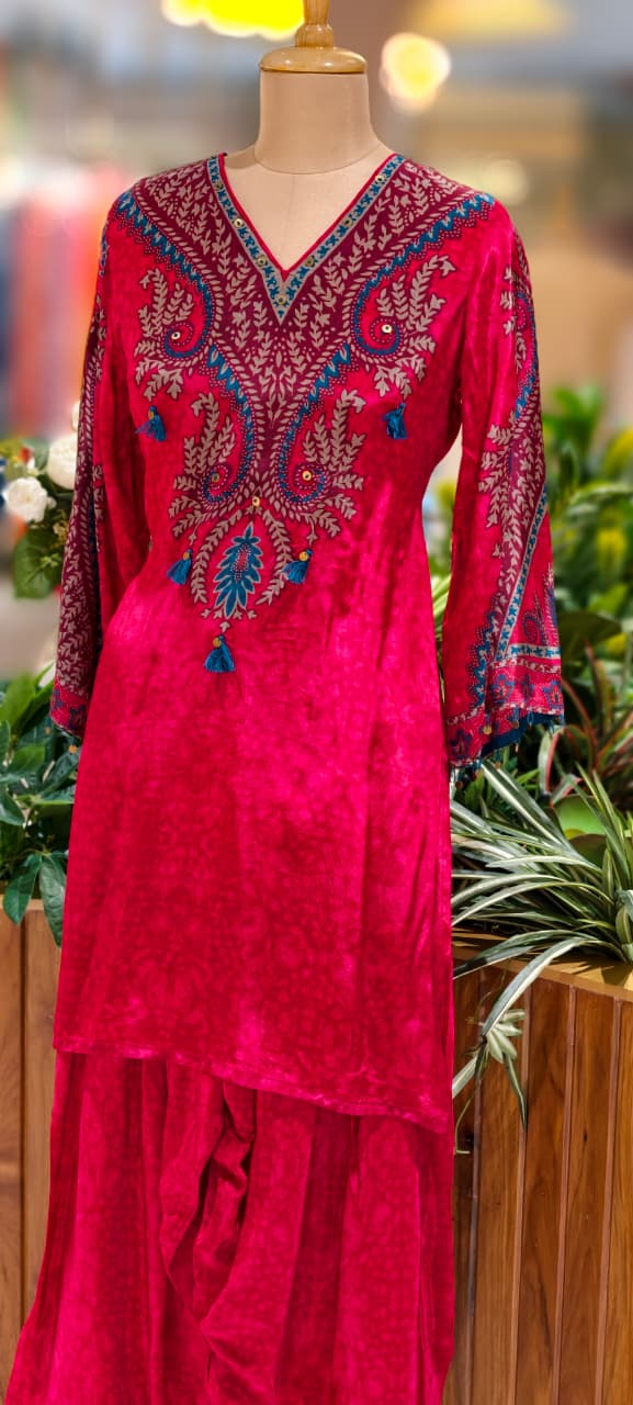 Beautiful Print Vibrant Kurta With Farsi Bottom Set In Crepe Fabric- 13107