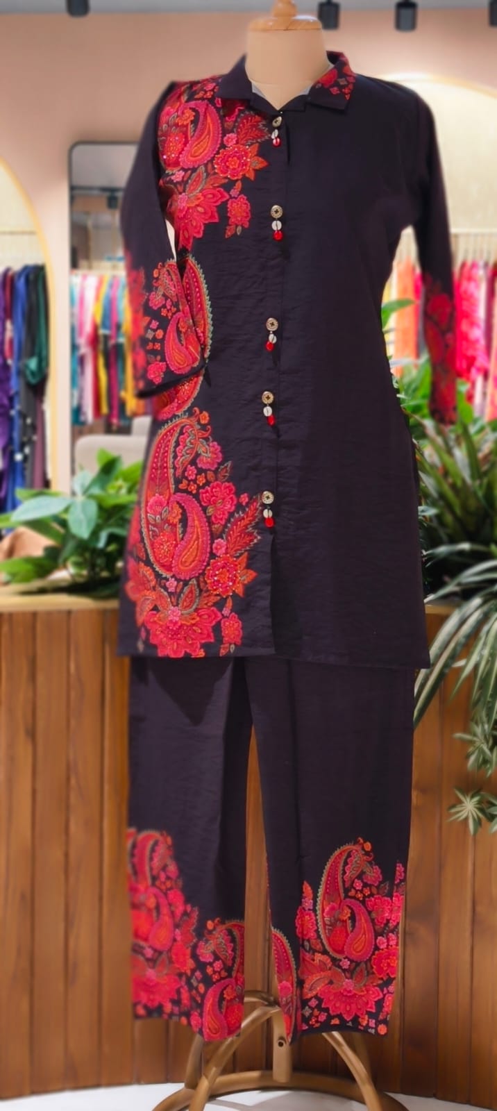 Vibrant Mango Buti Floral Print Buttoned Co-Ord Set In Nylon Viscose Silk Fabric- 13430