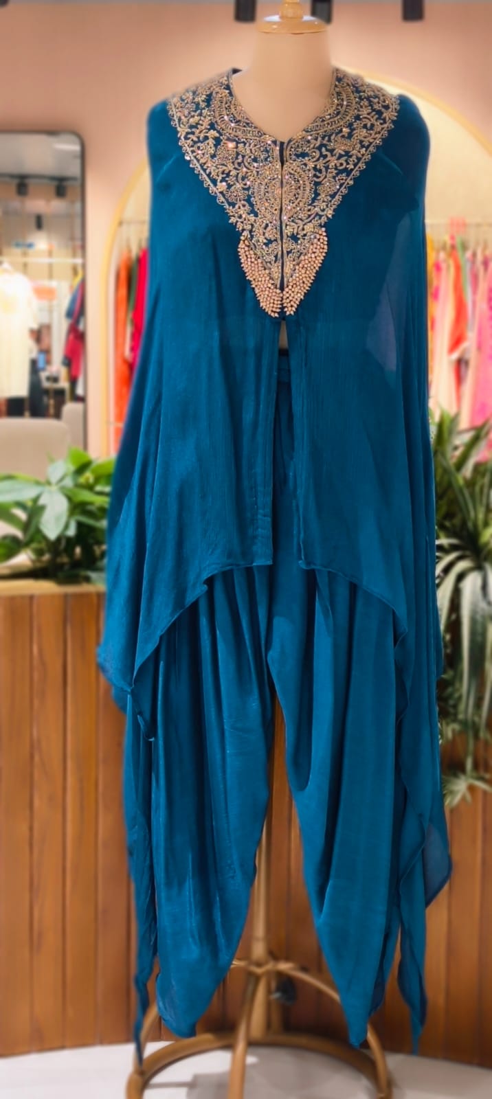 Royal Zardosi Bloom Embroidered Kurta High-Low Flowy Cape With Buster & Tulip Bottom- 13393