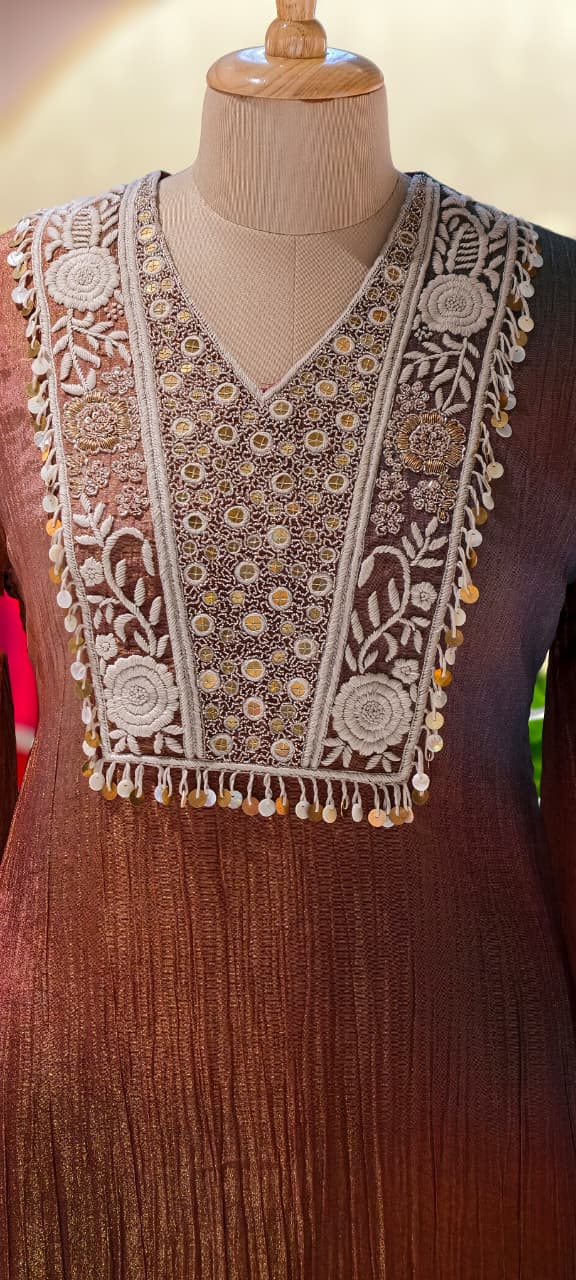 Dual Tone Shiny Premium Crush Tissue Embroidered Tasseled Yoke Matching Kurta Pant Set- 13386