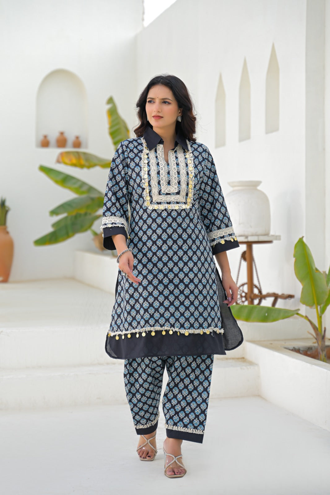 Lace-Trimmed Gilded Foil Upwork Printed Cotton Collared Co-Ord Set- 13485