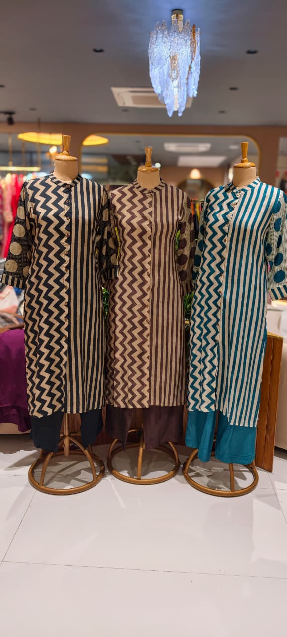 Striking Zig-Zag With Striped Stylish Kurta Pant Set In Muslin Fabric- 13456