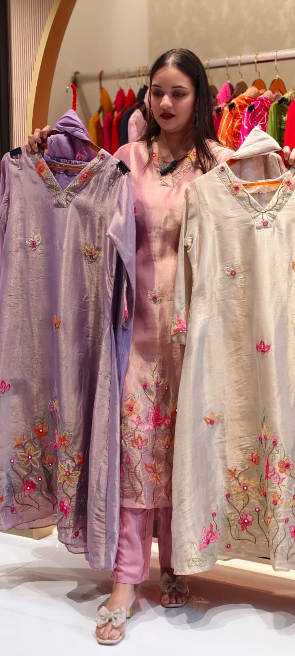 Grand Floral Katha Stich Thread Embroidery A-Line Full Suit Set With Dupatta In Tissue Fabric- 13451