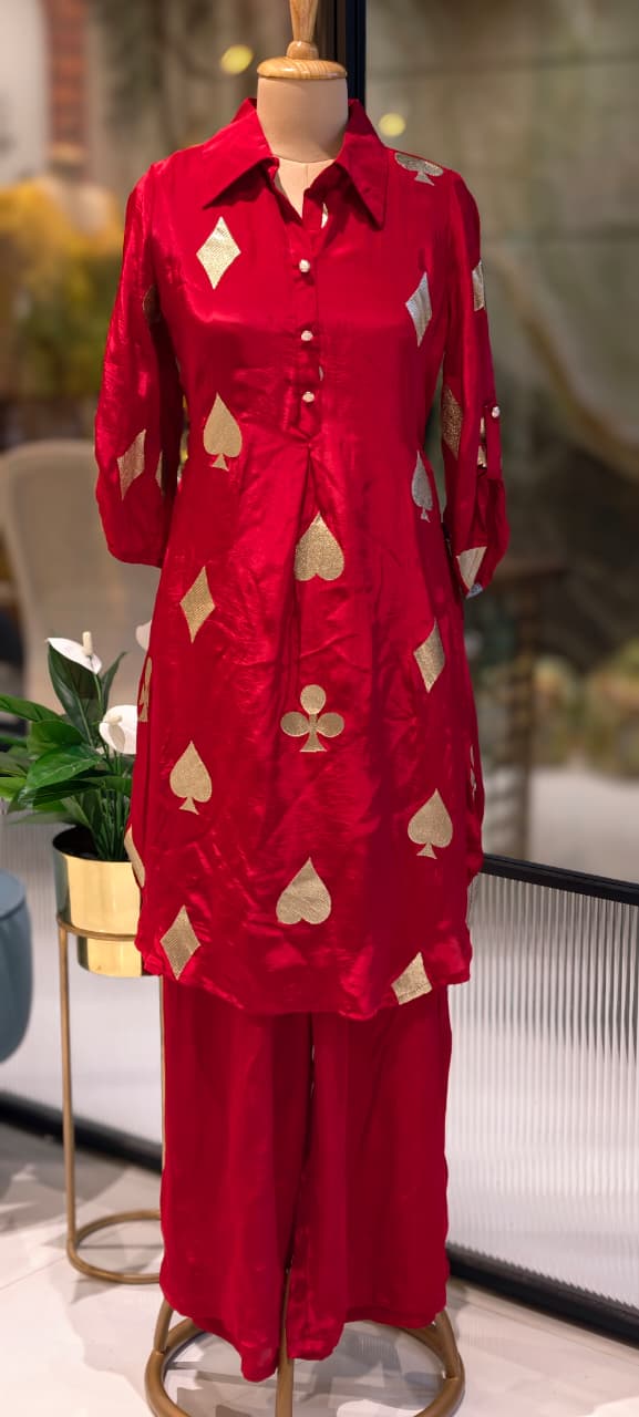 Solitaire Inspired Golden Highlight Vibrant Co-Ord Set In Crepe Fabric- 13599