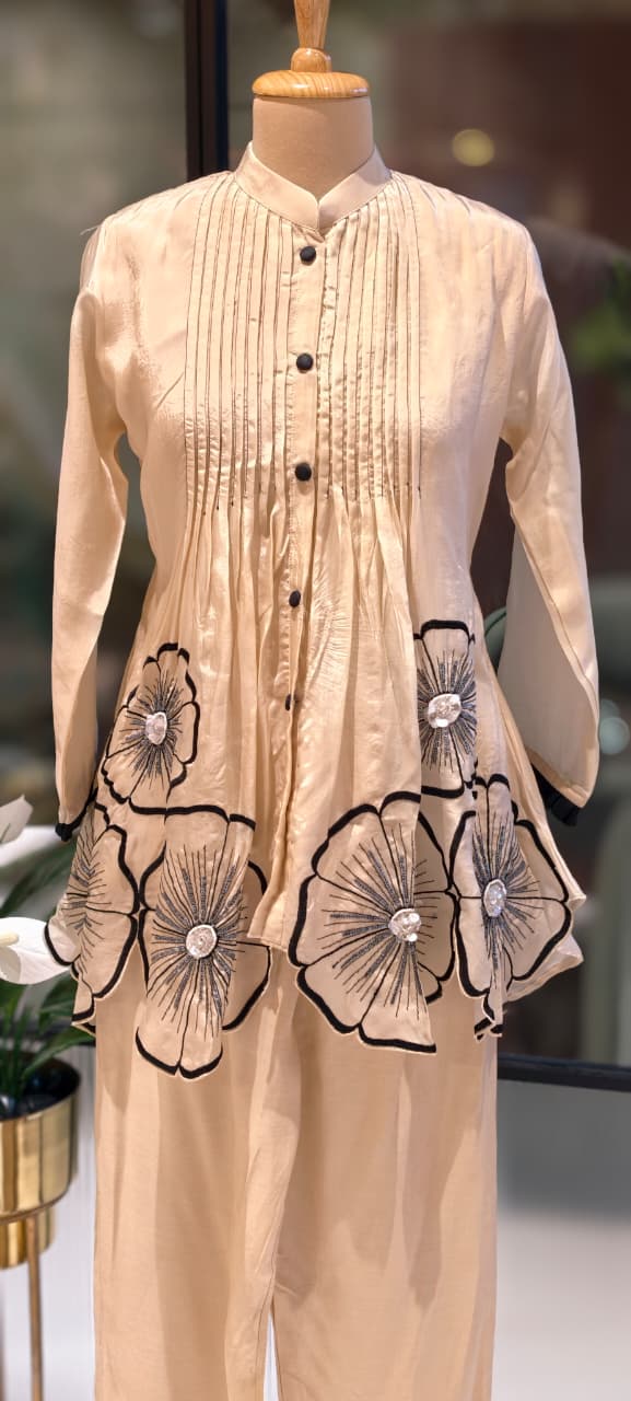 3D Floral Patch Look Pleated Front Design Matching Co-Ord Set In Organza Fabric-13612