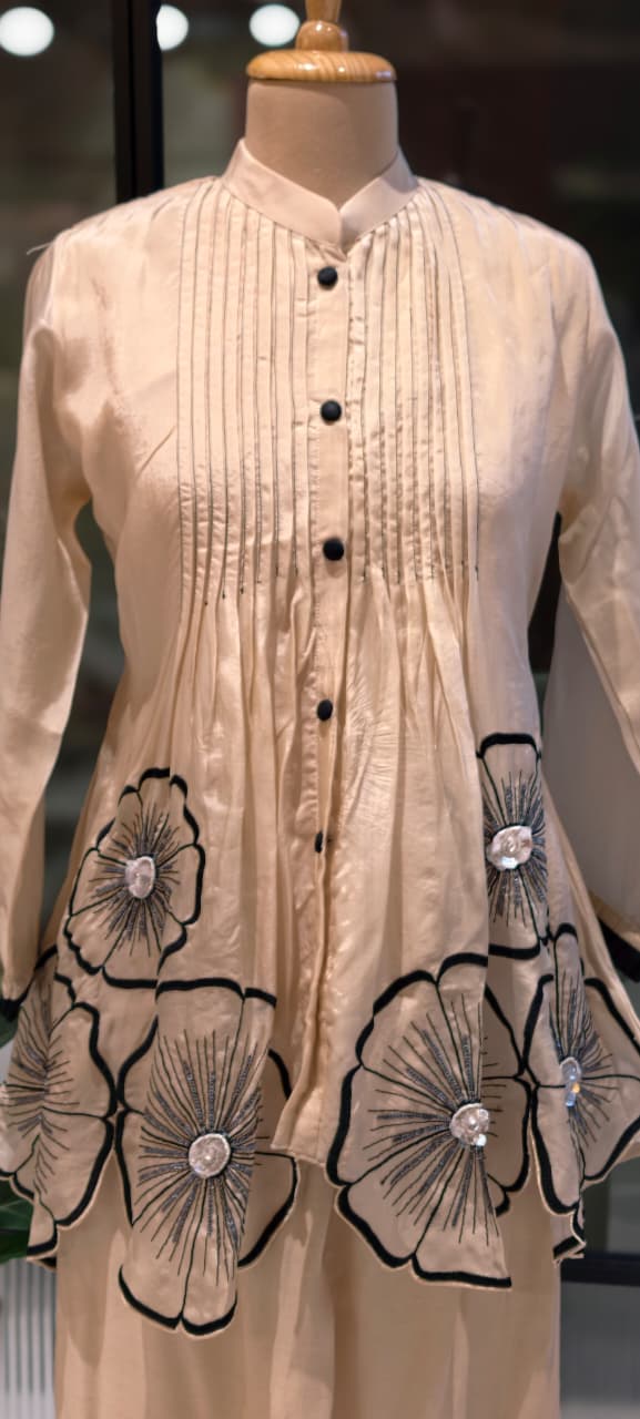 3D Floral Patch Look Pleated Front Design Matching Co-Ord Set In Organza Fabric-13612