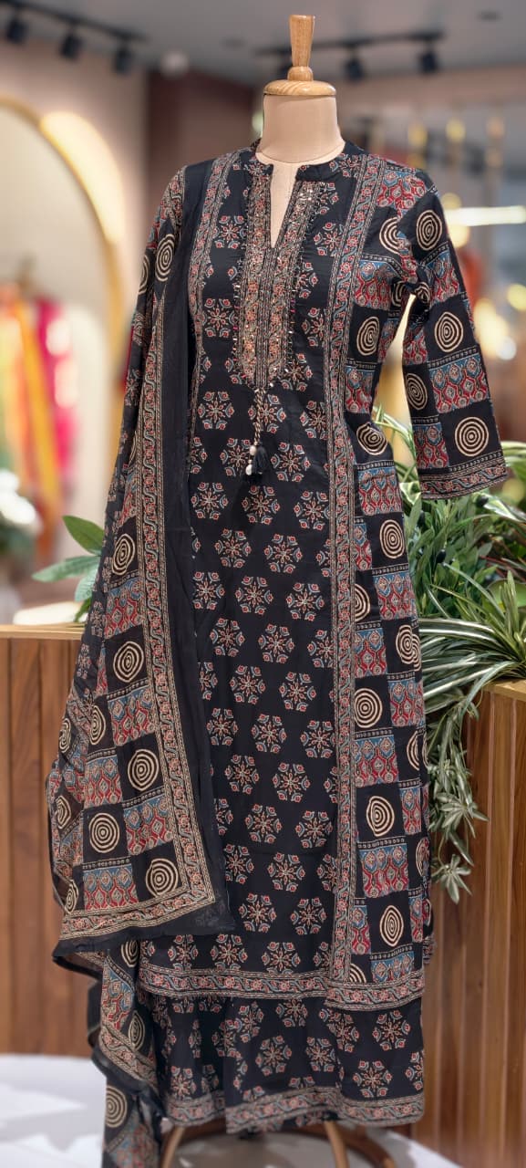 Rajasthani Boho Print Minimal Neck Line Anarkali Full Suit Set With Dupatta In Cotton Fabric- 13590