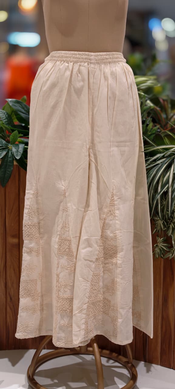 Serene Cream Heirloom Thread Embroidered Co-Ord Set In Kora Cotton Fabric- 13616