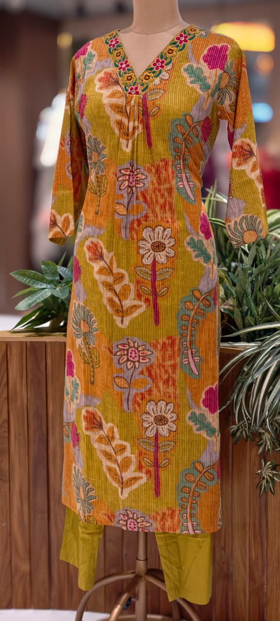 Cute Floral Patch Artistry Print Kurta Pant Set In Cotton Fabric- 13470