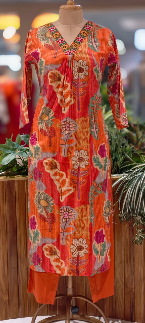 Cute Floral Patch Artistry Print Kurta Pant Set In Cotton Fabric- 13470