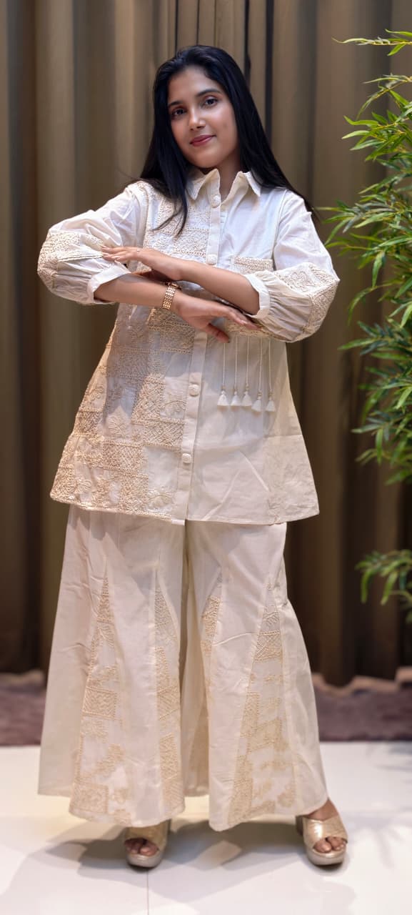 Serene Cream Heirloom Thread Embroidered Co-Ord Set In Kora Cotton Fabric- 13616