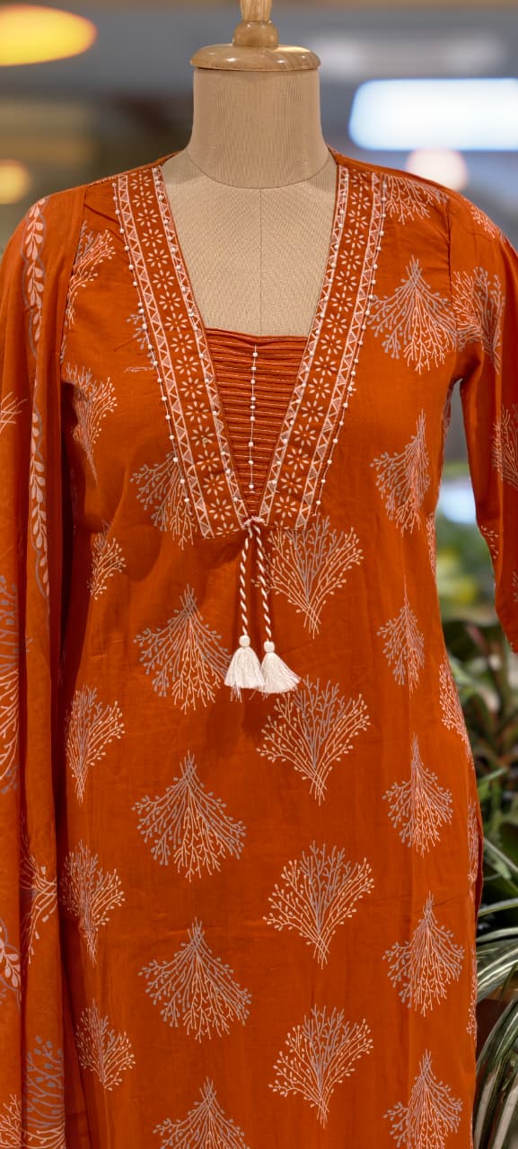 Cotton Elegant Hand block Print Kurta Set with Intricate Border Detailing & Tassel Tie-Up Neck Full Suit Set