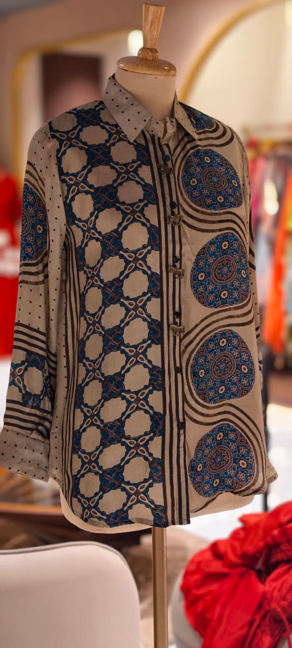 Elegant Ethnic Print Crepe Shirt with Statement Collar and Artistic Pattern-13862