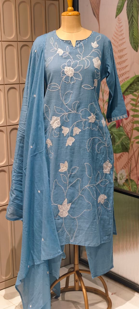 Delicate white floral Premium Hand-Embroidered Cotton Kurta Set with Scalloped Neckline-13940