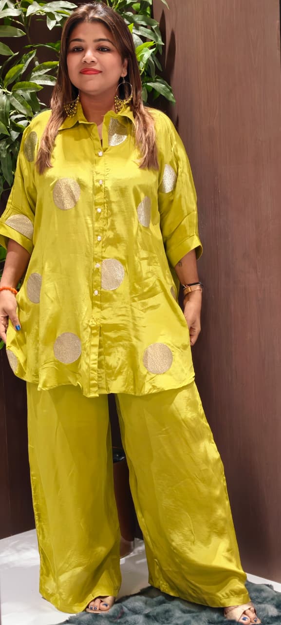 Rounded Golden Patch Premium Crepe Solid Over Sized Look Co-Ord Set- 14119 RB111