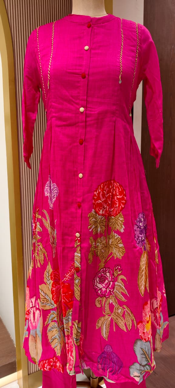 Mul Cotton Kurta Pant Set with Floral Print Hem, Pleated Detailing & Button-Down Front-14143 RB197