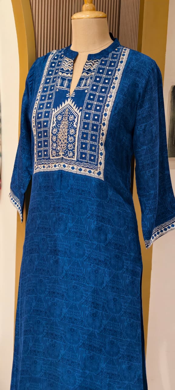 Minimal Printed Yoke Borders Outline Muslin Kurta Pant Set- 14257 RB318
