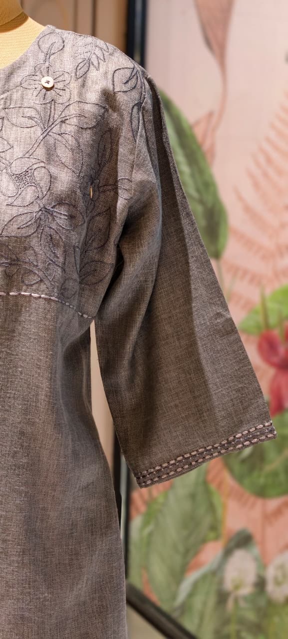 Slub Linen Co-Ord Set with Embroidered Artisanal Patchwork Detailing- 14862 RB504