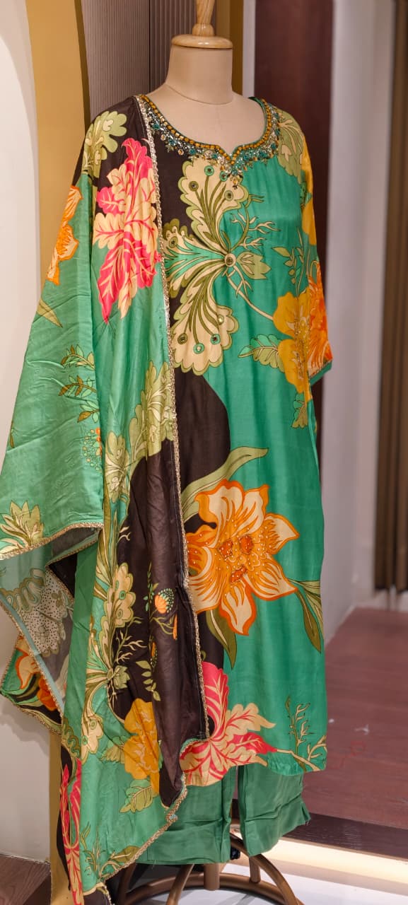 Green & Charcoal Dual-Tone Floral Abstract Print Kurta Set with Hand-Embellished Border