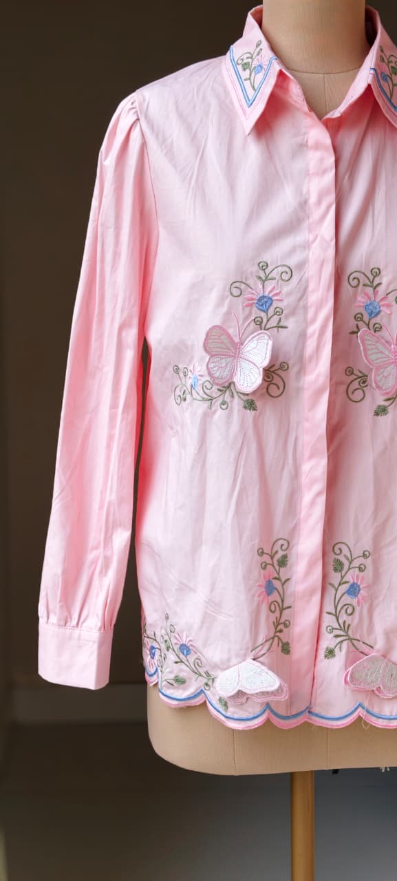 Floral Print With Butterfly Pop-Up Imported Western Top- 15063