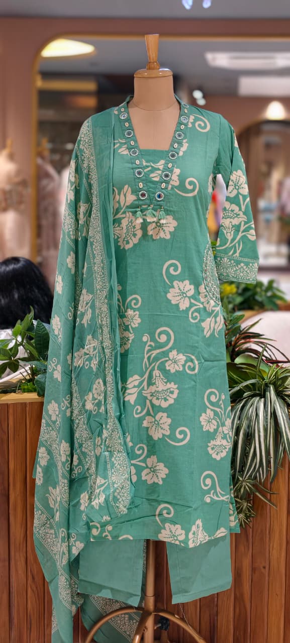 Ivory Blossom Elegance Noor Floral Printed Charm Cotton Full Suit Set With Dupatta- 15358