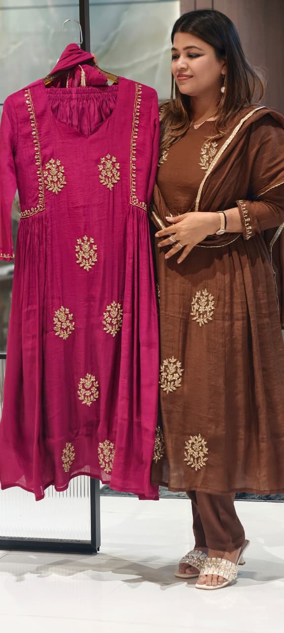 Crush Surat Mul-Chanderi Embroidered Side Pleated A-Line Full Suit Set with Dupatta- 15423