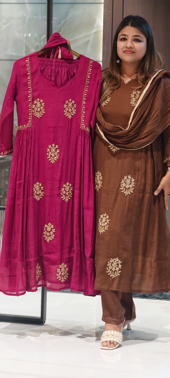 Crush Surat Mul-Chanderi Embroidered Side Pleated A-Line Full Suit Set with Dupatta- 15423