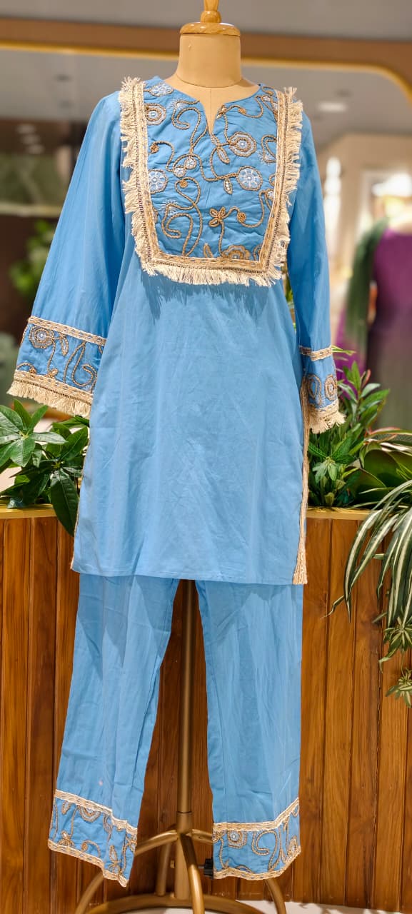Boho Chic Thread Embroidered Yoke Tassel Accent Cotton Full Suit Set With Dupatta- 15496