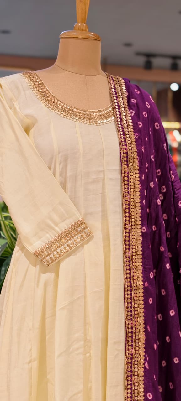 Surat Mulchanderi Pannel Solid Shade Anarkali Full Set With Contast Bandhej Dupatta-15568