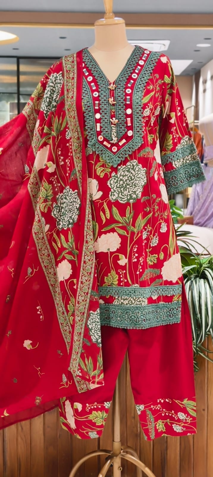 Premium Floral Printed Cotton Full Suit Set Wuth Dupatta With Crosia Elegance- 15682
