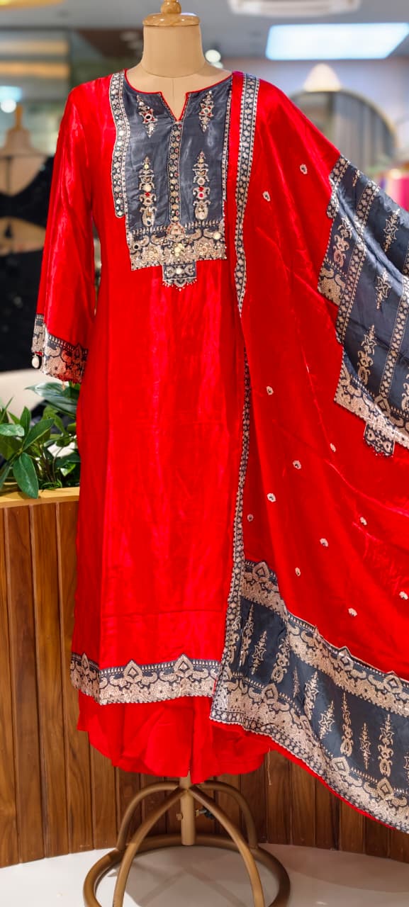 Kodi Accent Mirror Work Intricate Embroidery Printed Full Suit Set With Dupatta- 15678