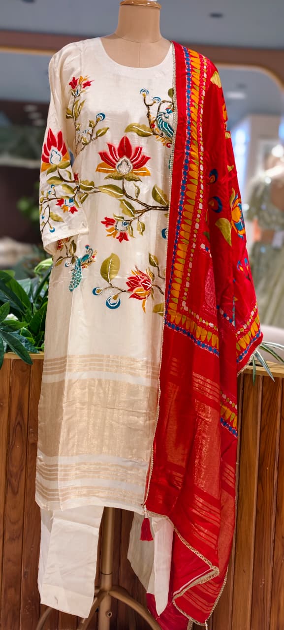 Premium Ivory Peacock & Floral Printed Straight Full Suit Set With Dupatta- 15751