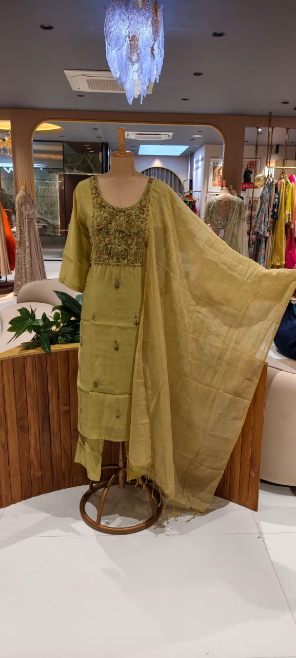 Surat Mulchanderi Rose Floral Crochet Embroidered Work Yoke Full Suit Set With Dupatta- 15745