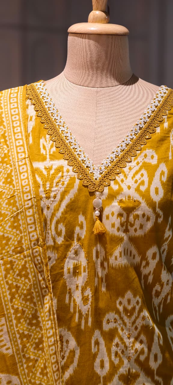 Lace Neckline Ikkat Print Breathable Cotton Full Suit Set With Dupatta- 15750
