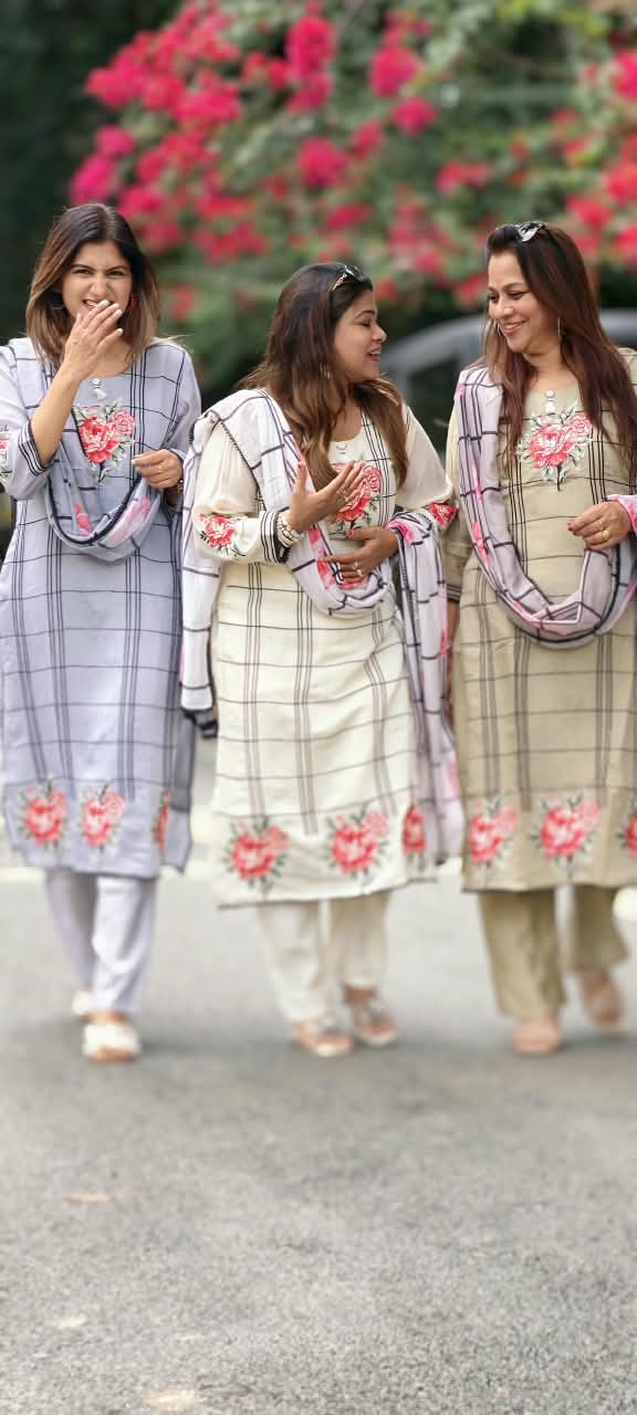 Fine Vibrant Floral Embroidery Checks Surat Mul-Chanderi Straight Full Suit Set With Dupatta- 16098