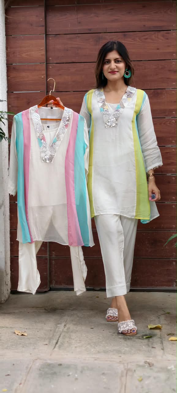 Handcrafted Neck Embroidery Royal Pastel Multicolor Panelled Kurta Pant With Inner- 15850