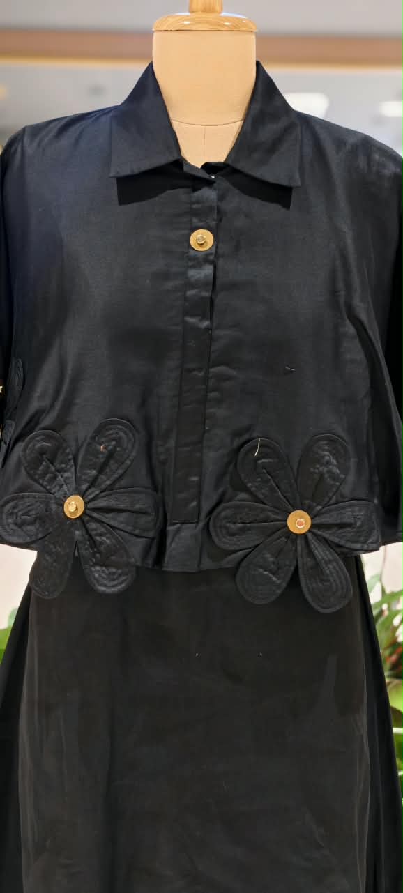 Glaze Cotton Western Style Stylish Floral Cut-Work Stunning Buttoned Accent Frock-15842
