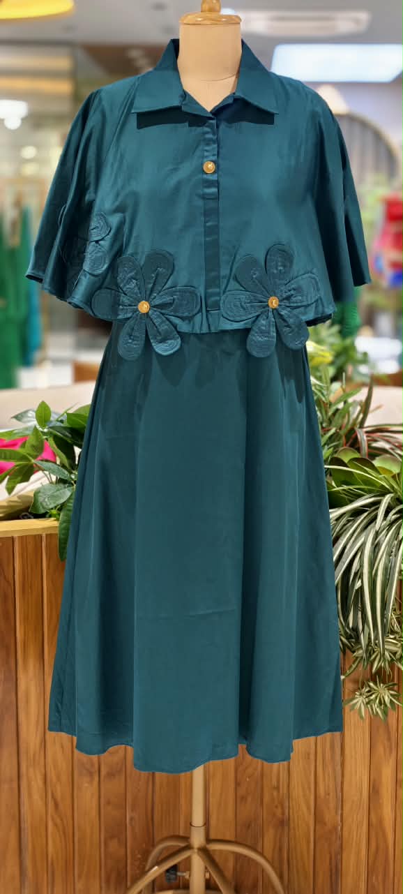 Glaze Cotton Western Style Stylish Floral Cut-Work Stunning Buttoned Accent Frock-15842