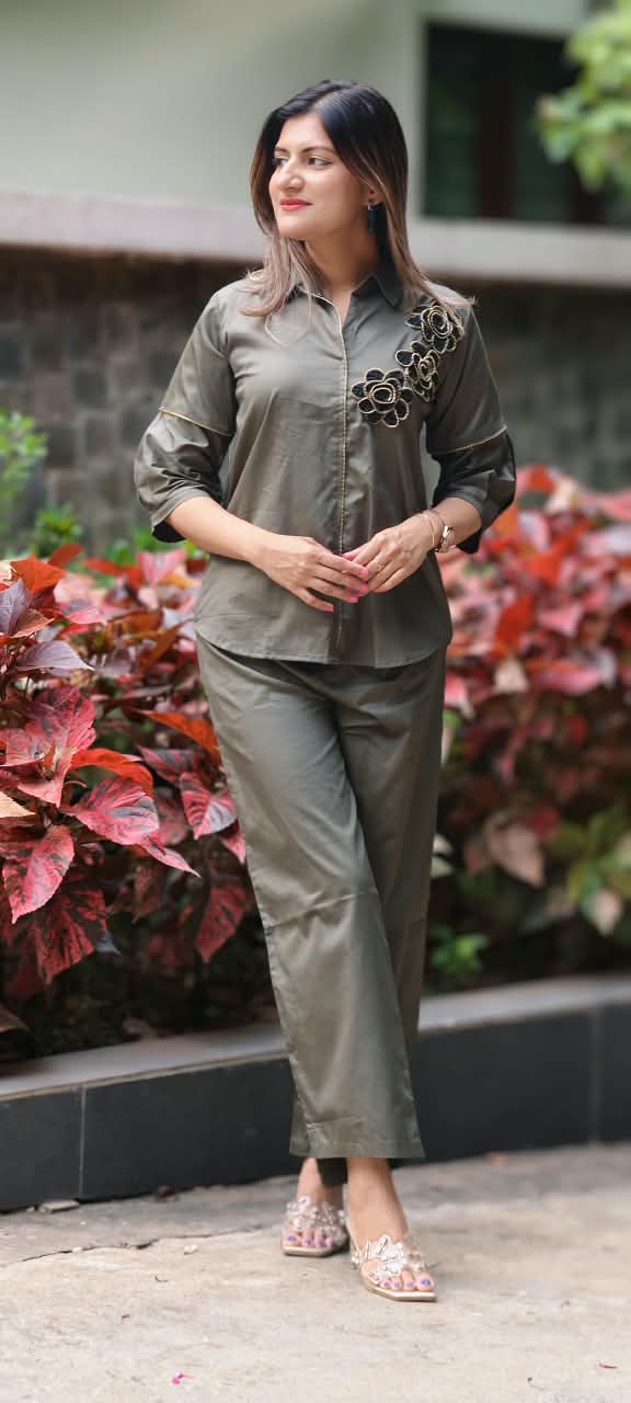 Collared Shirt and Trouser Co-ord Set with Unique Coil-Zipper Floral Embroidery Details- 16110