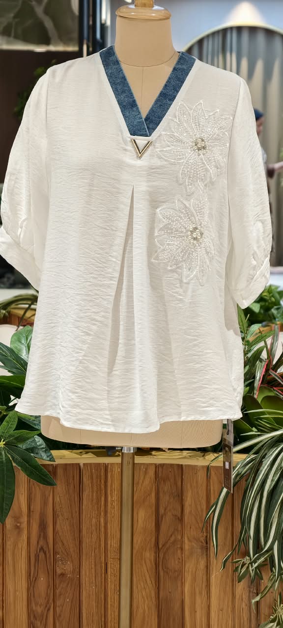 Floral Pearl Detailing Popped Over Sized Imported Western Top- 16147