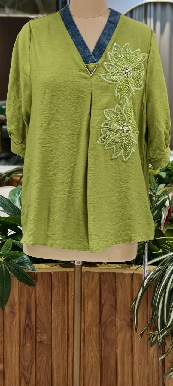 Floral Pearl Detailing Popped Over Sized Imported Western Top- 16147