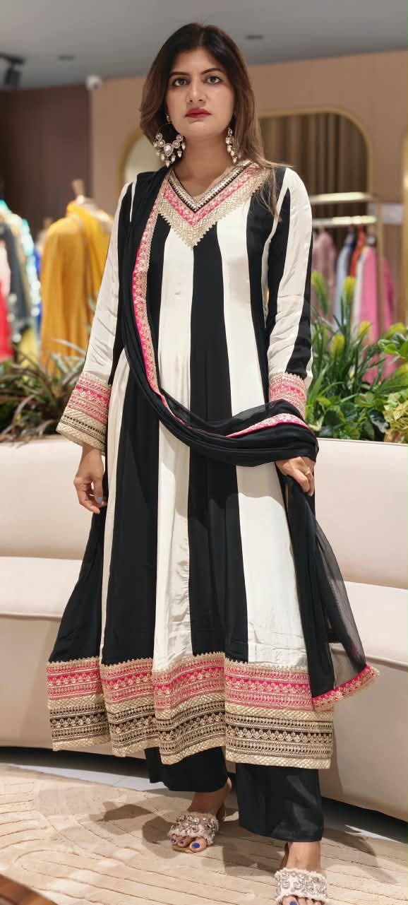 Highly Flared Panel Dual Tone Crepe Anarkali Full Suit Set With Dupatta With Vibrant Zardosi Borderd Work- 16127