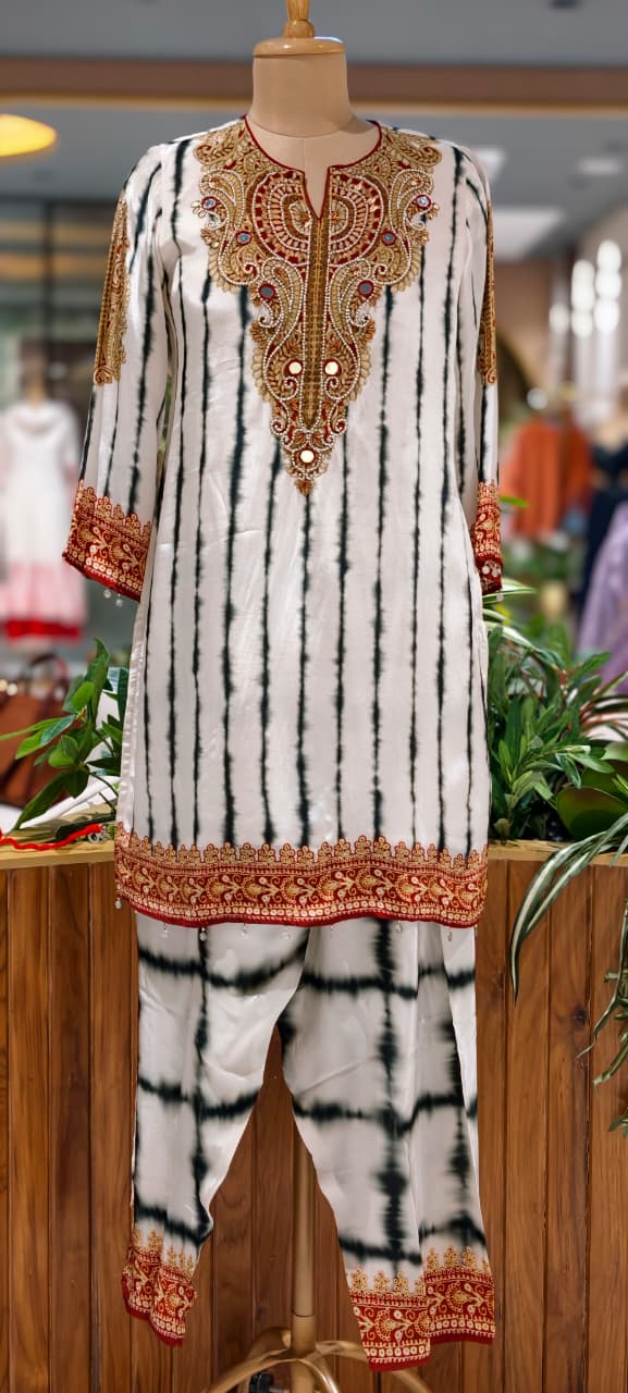 Jaipuri Inspired Pearl Real Mirror Embroidery Tassel Accent Crepe Kurta With Farsi Bottom & Dupatta- 15312