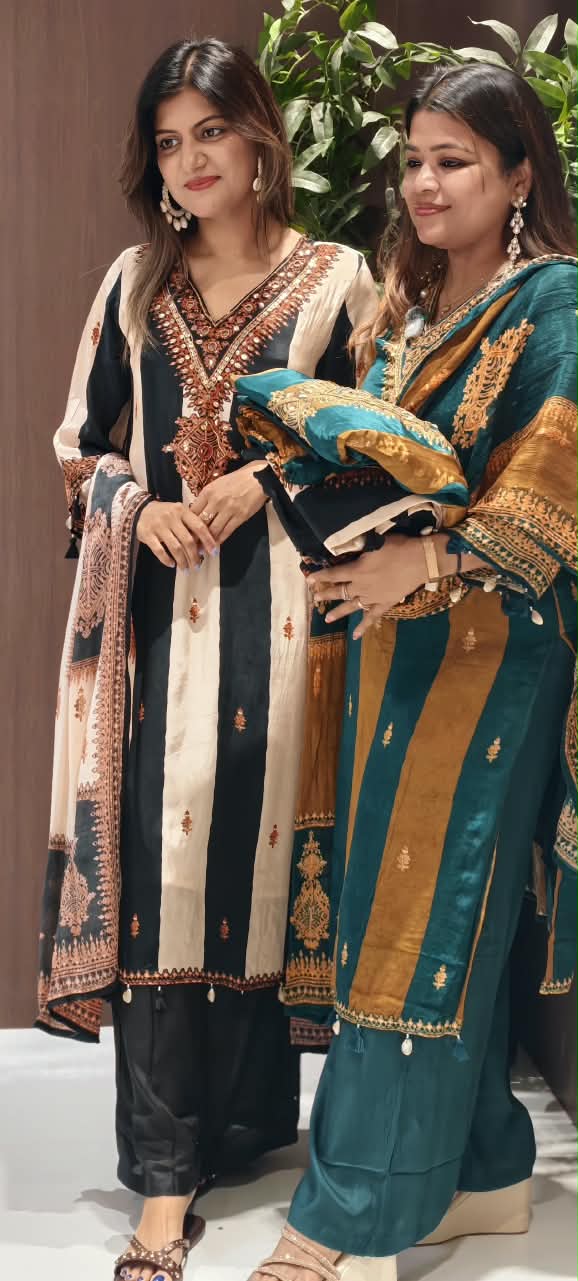 Pakistani Style Striped Elegance Dual Color Combination Crepe Full Suit Set With Dupatta- 16272