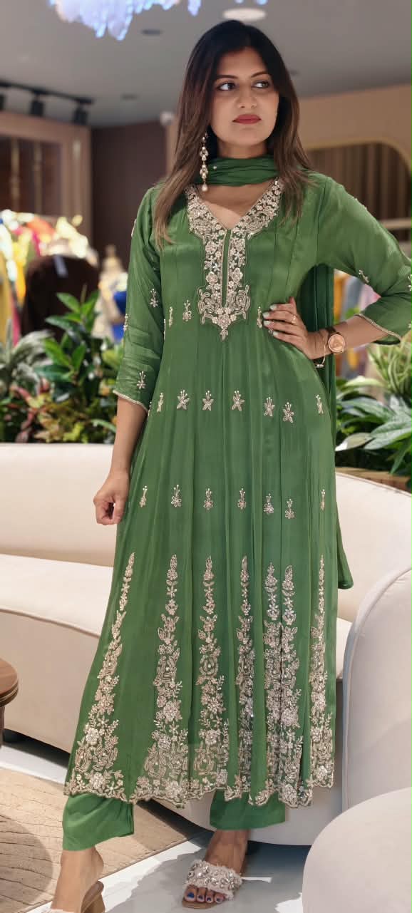 Graceful Green Elegant Embroidery Heavy Panels Chinon Anarkali Full Suit Set With Dupatta- 16325