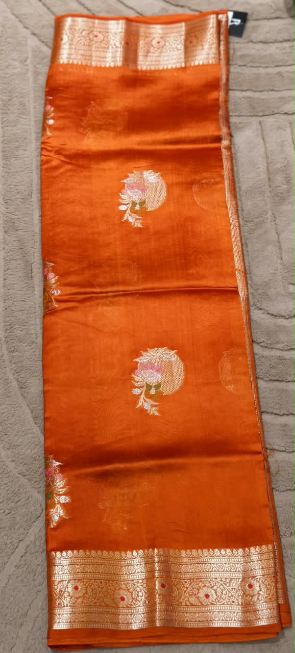 Pure Raw Silk Royal Gold Zari Floral Motifs Unstitched Vibrant Saree- 16543